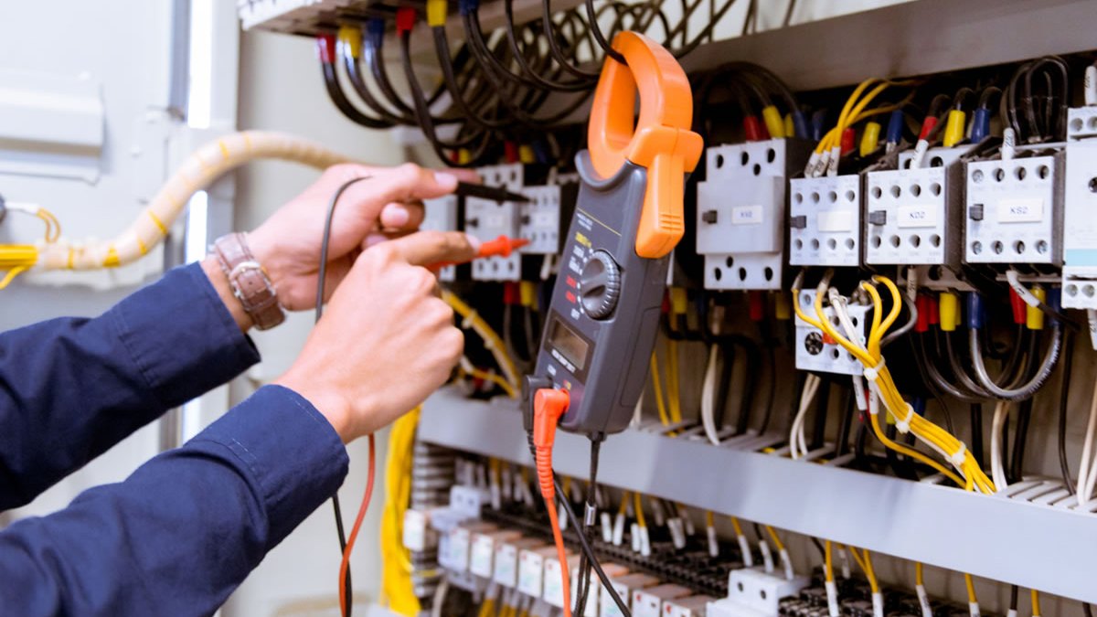 BURSA OTOMASYON ARIZA VE BAKIM - Fabrika elektrik arızası, makine bakım ve yerinde teknik servis çalışması Bursa Automation